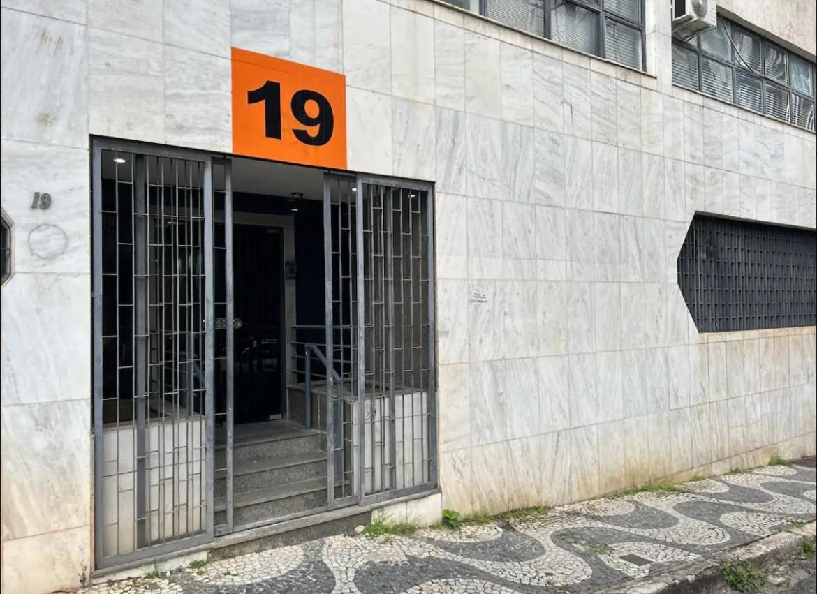 08 Savassi Com Area Privativa, Vaga, Cozinha Completa Ao Lado Do Life Center