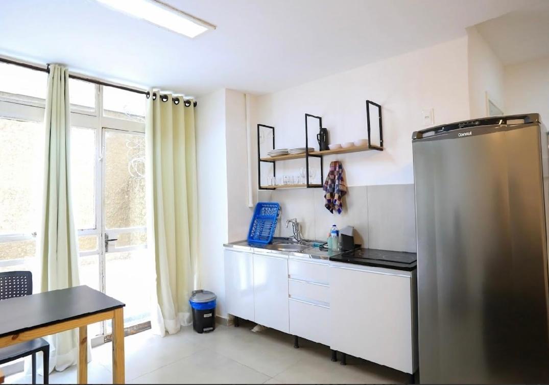 08 Savassi Com Area Privativa, Vaga, Cozinha Completa Ao Lado Do Life Center