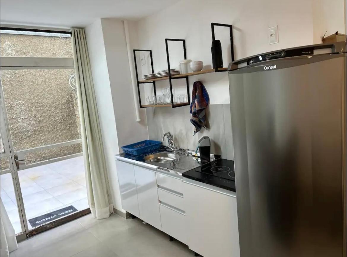 Apartamento 08 Savassi Com Area Privativa, Vaga, Cozinha Completa Ao Lado Do Life Center *