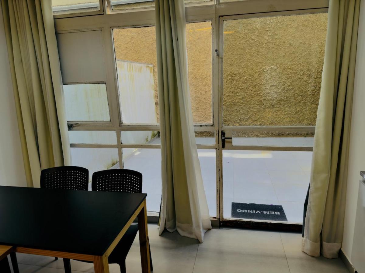 Apartamento 08 Savassi Com Area Privativa, Vaga, Cozinha Completa Ao Lado Do Life Center *